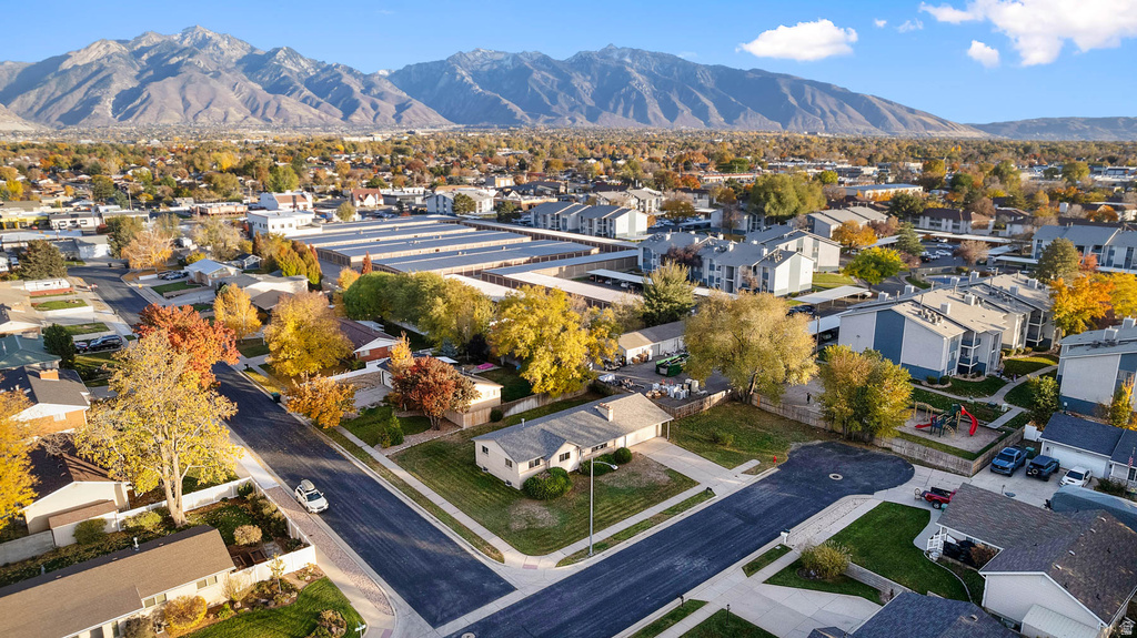 6837 S 75 W Murray, UT 84107