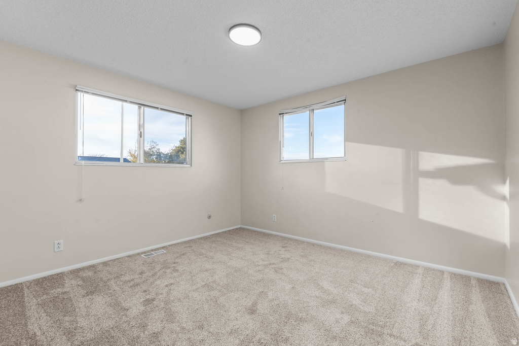 6837 S 75 W Murray, UT 84107