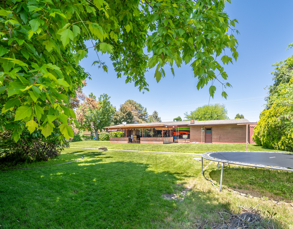 428 E 500 N Lehi, UT 84043