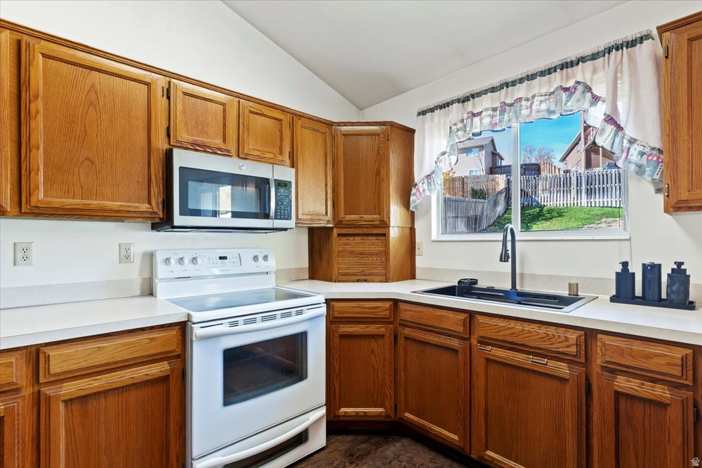 2277 E 3225 N Layton, UT 84040