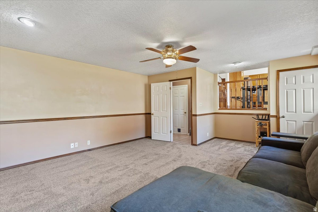 2277 E 3225 N Layton, UT 84040