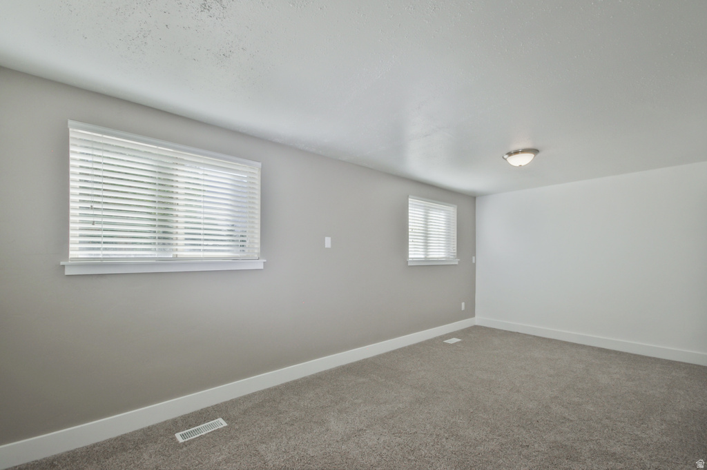 11415 S HAGAN RD Sandy, UT 84092