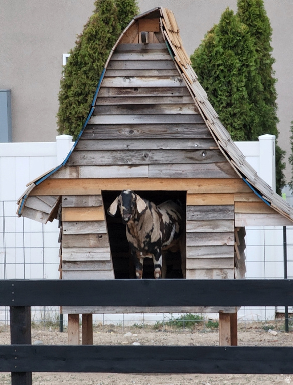 11415 S HAGAN RD Sandy, UT 84092