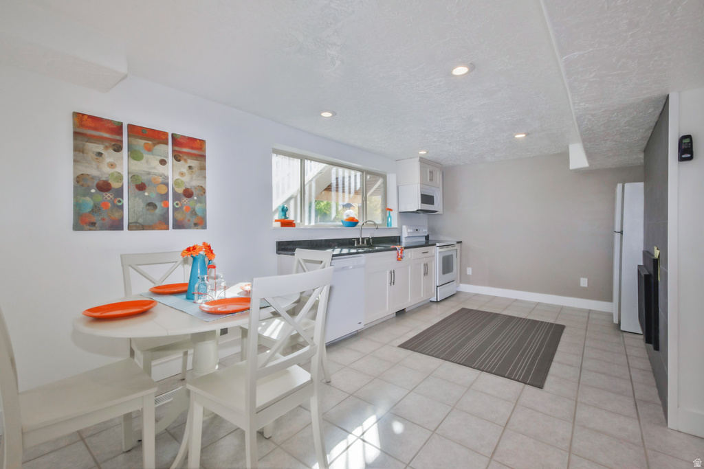 11415 S HAGAN RD Sandy, UT 84092