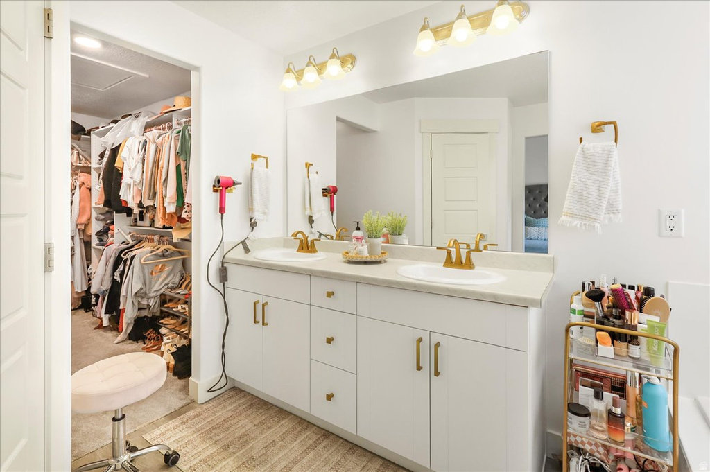 92 N MIDLAND DR Saratoga Springs, UT 84045