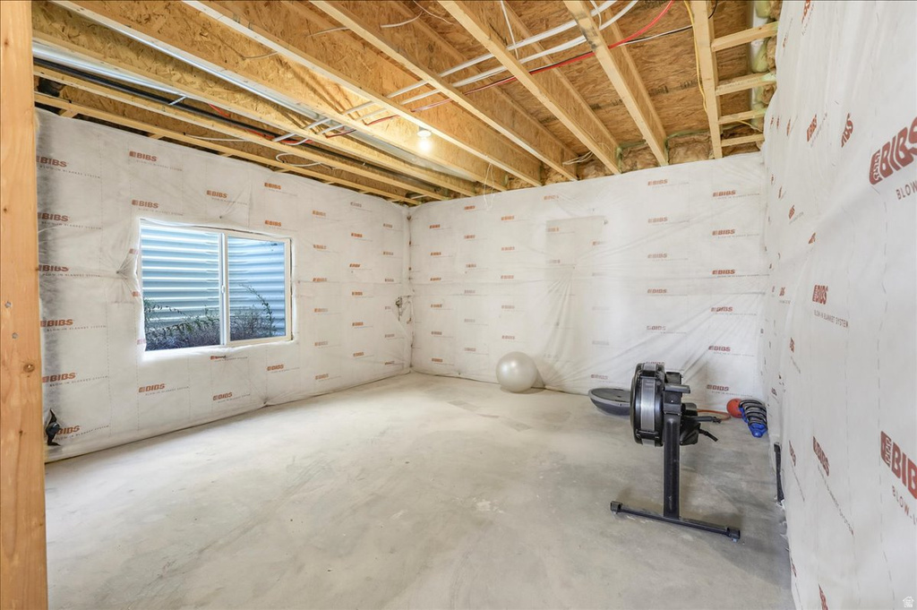 92 N MIDLAND DR Saratoga Springs, UT 84045