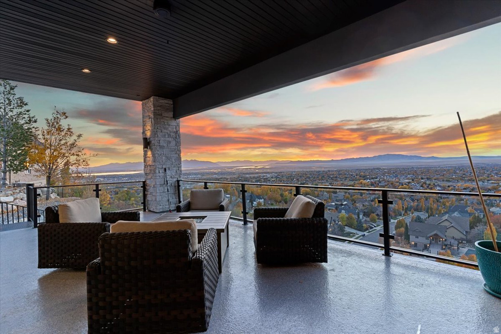 1766 VIEW CT Fruit Heights, UT 84037