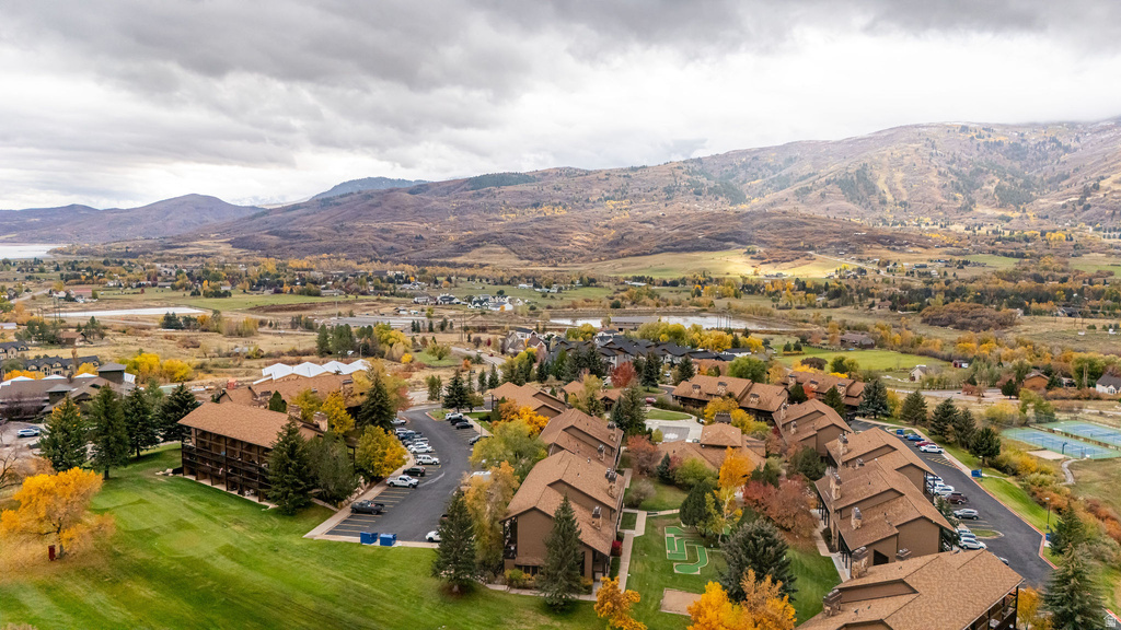 3615 N WOLF LODGE DR #103 Eden, UT 84310