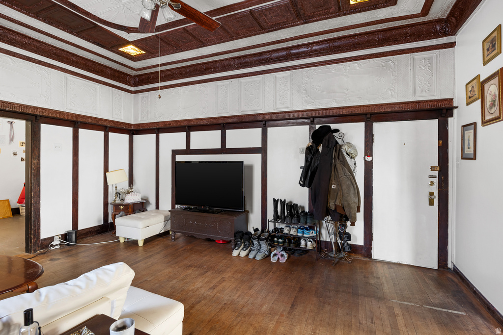 609 E 6TH AVE Salt Lake City, UT 84103