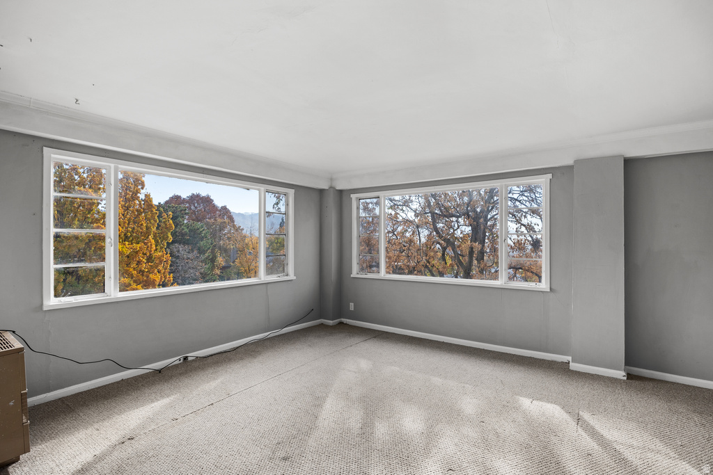 609 E 6TH AVE Salt Lake City, UT 84103