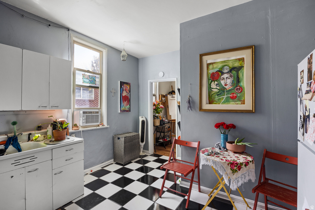 609 E 6TH AVE Salt Lake City, UT 84103