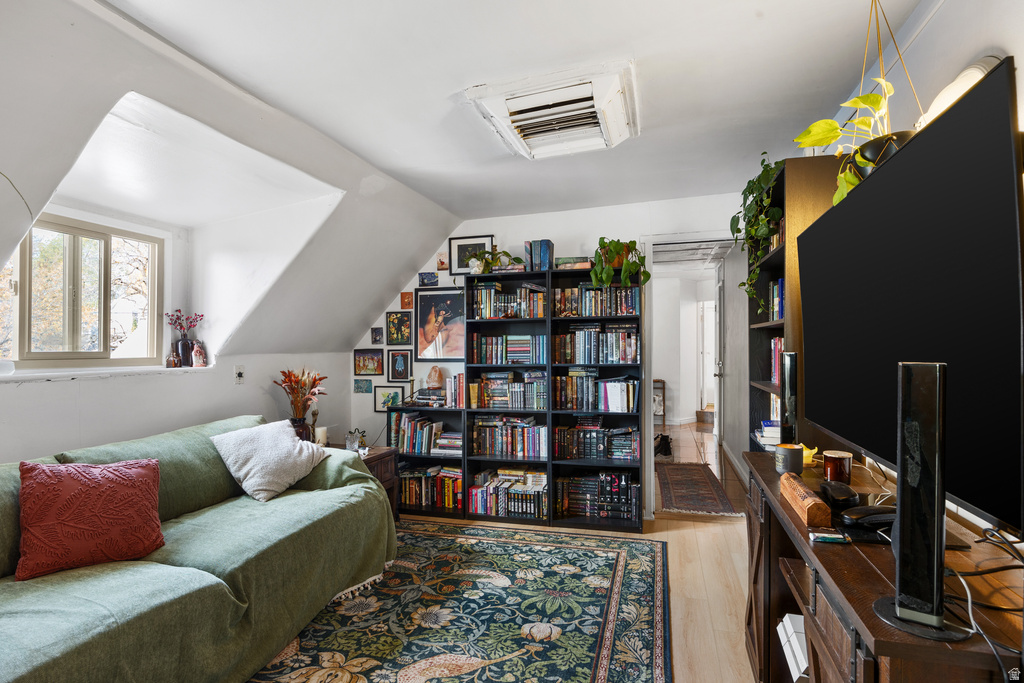 609 E 6TH AVE Salt Lake City, UT 84103