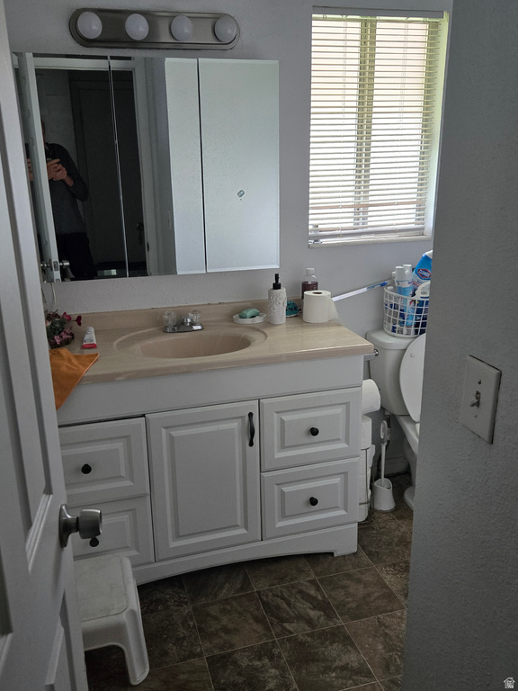 2483 W ROBIN RD West Valley City, UT 84119