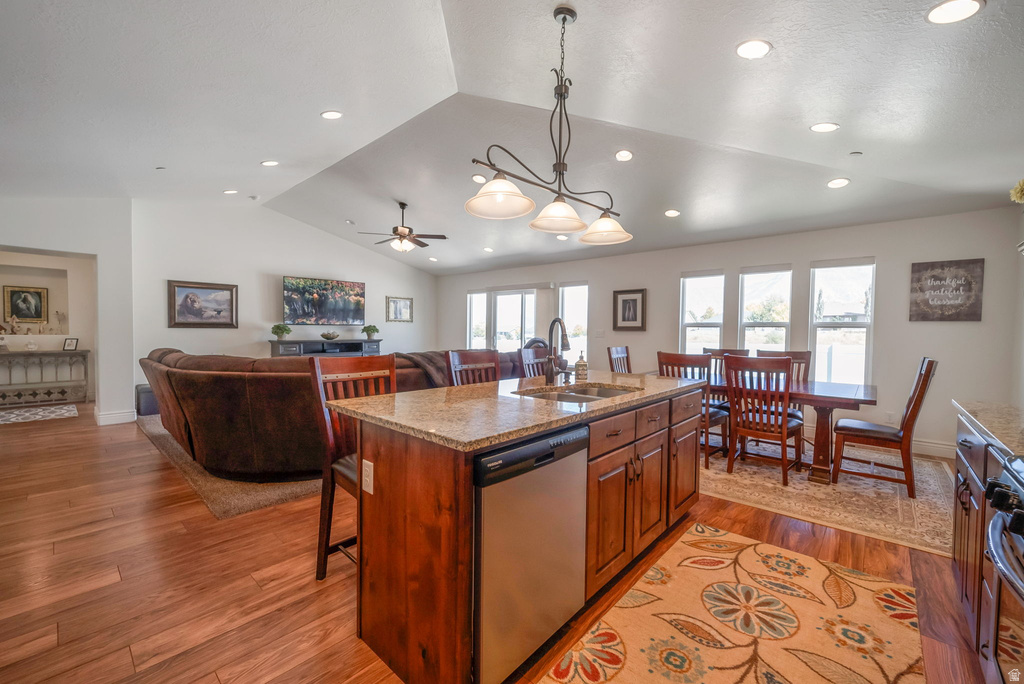 1288 N HORIZON VIEW LOOP Elk Ridge, UT 84651