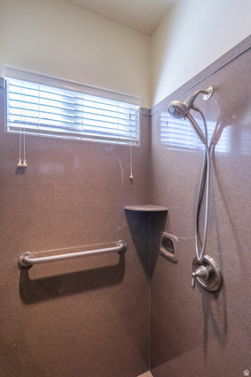 1695 W GARNET DR St George, UT 84790