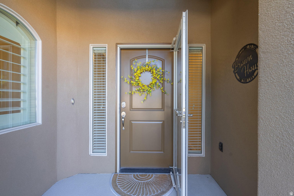 1695 W GARNET DR St George, UT 84790