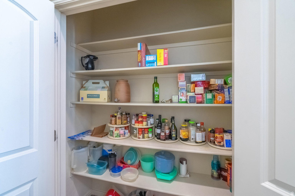 1695 W GARNET DR St George, UT 84790