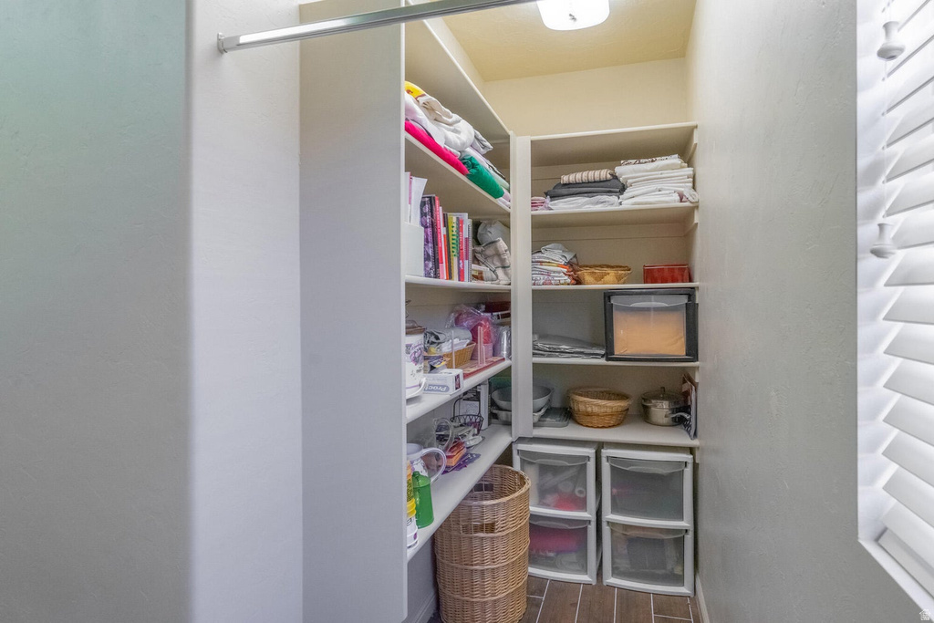 1695 W GARNET DR St George, UT 84790