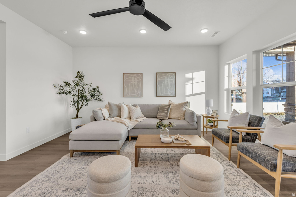 2912 S 3000 W Syracuse, UT 84075