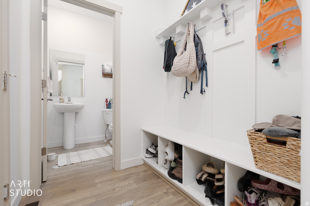 628 N SCUTTLEBUTT LN Saratoga Springs, UT 84045