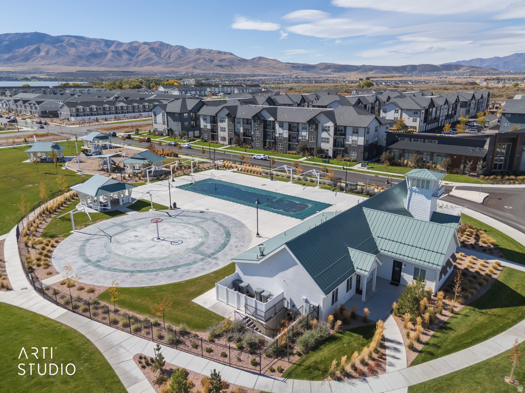 628 N SCUTTLEBUTT LN Saratoga Springs, UT 84045