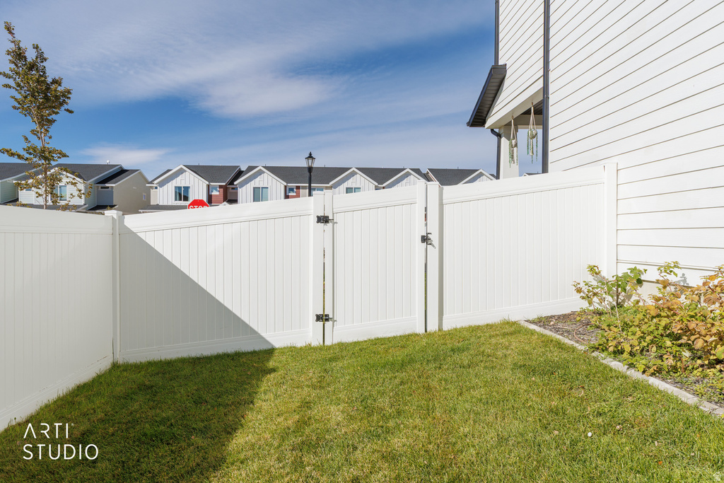 628 N SCUTTLEBUTT LN Saratoga Springs, UT 84045