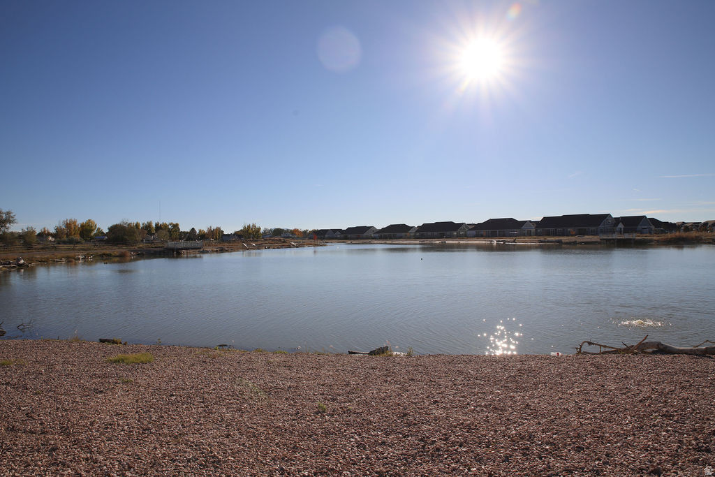 4521 W 3950 S #5 West Haven, UT 84401