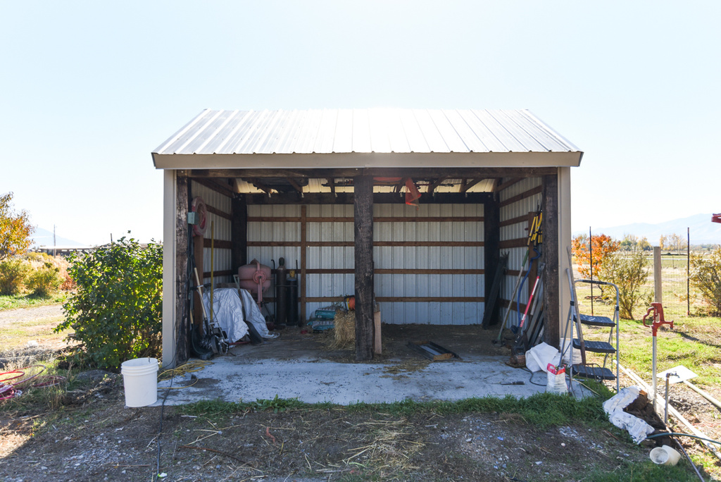 342 S BANISTER LN Grantsville, UT 84029