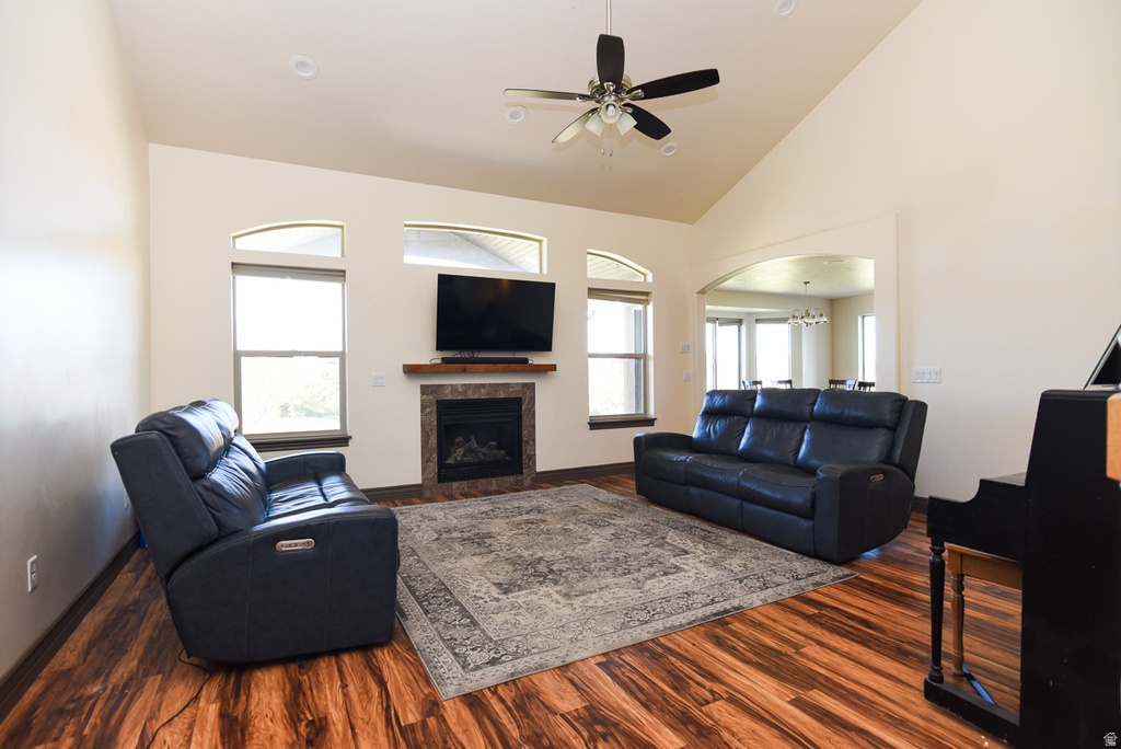 342 S BANISTER LN Grantsville, UT 84029