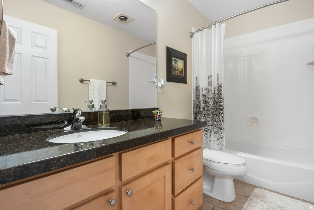 696 E UNION GARDEN CT Midvale, UT 84047