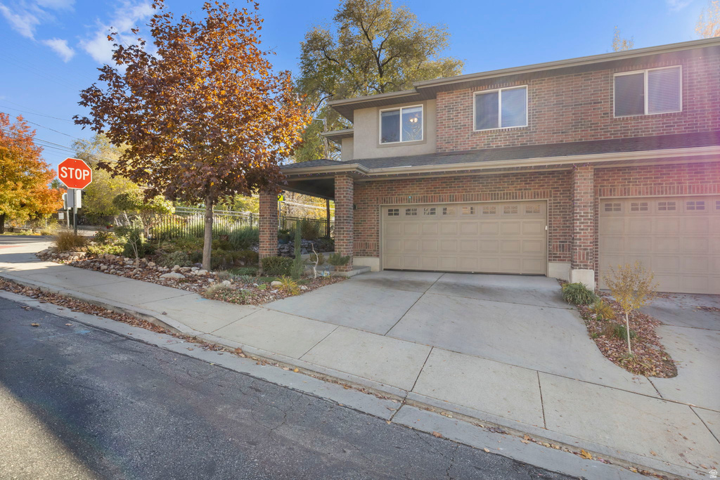 696 E UNION GARDEN CT Midvale, UT 84047