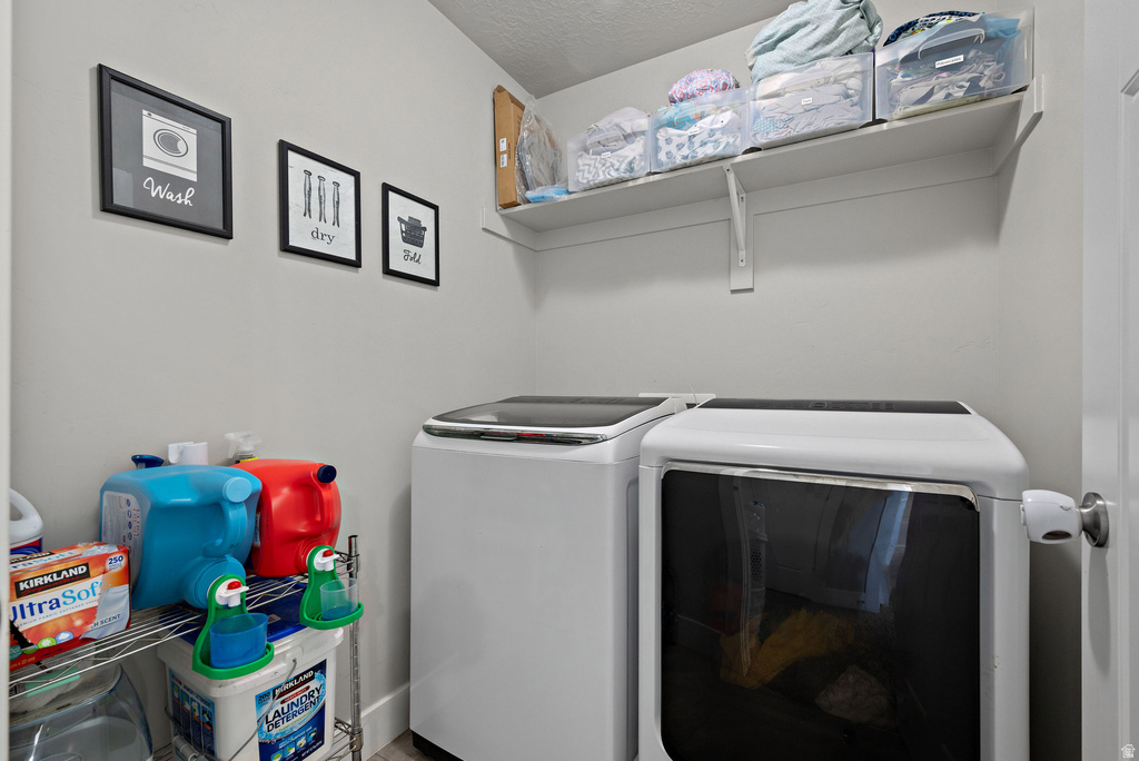 8085 N QUARTERMILE DR Eagle Mountain, UT 84005