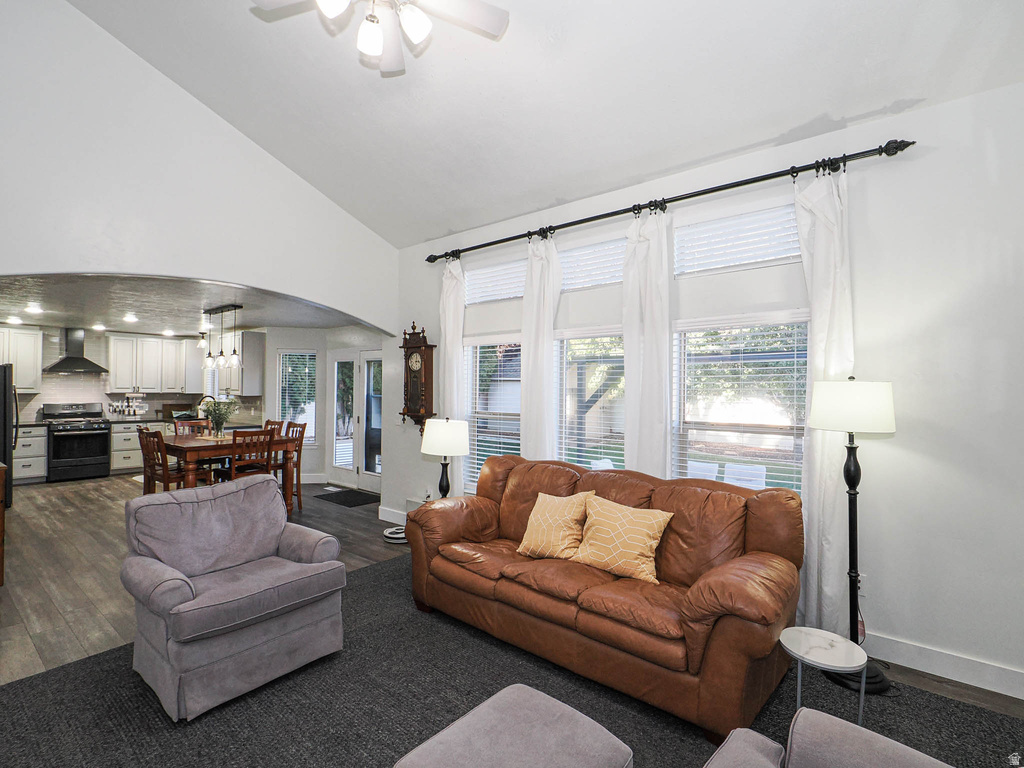 14328 S SUN BLOOM LN Herriman, UT 84096