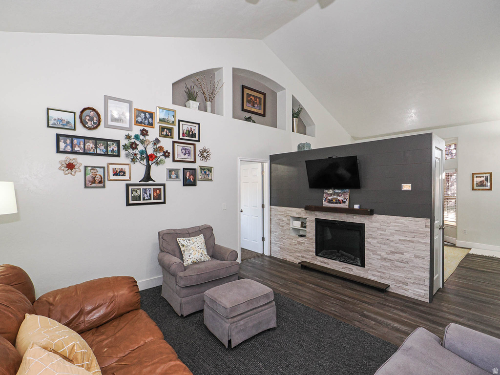 14328 S SUN BLOOM LN Herriman, UT 84096