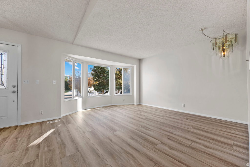 3226 W TYSONBROOK CT Taylorsville, UT 84129