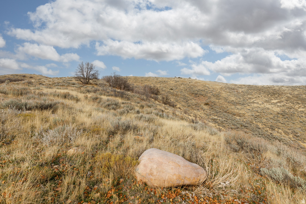 12898 E HIGH PINE CIR Huntsville, UT 84317