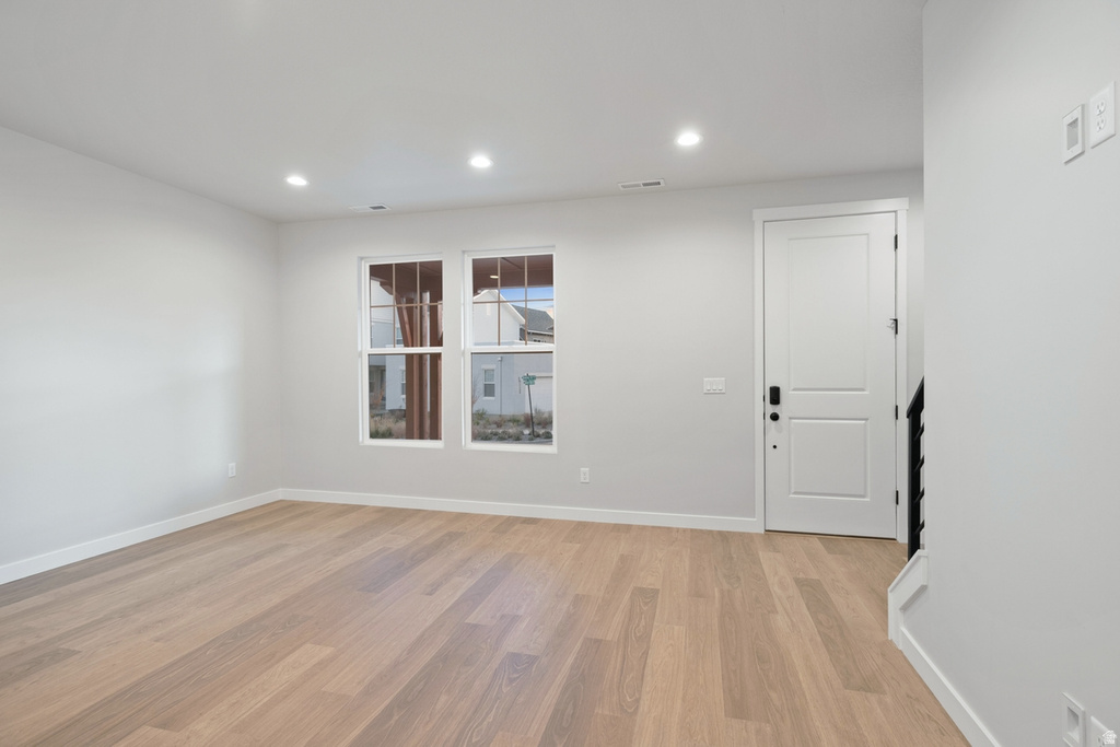 6608 W GOSLING DR South Jordan, UT 84009