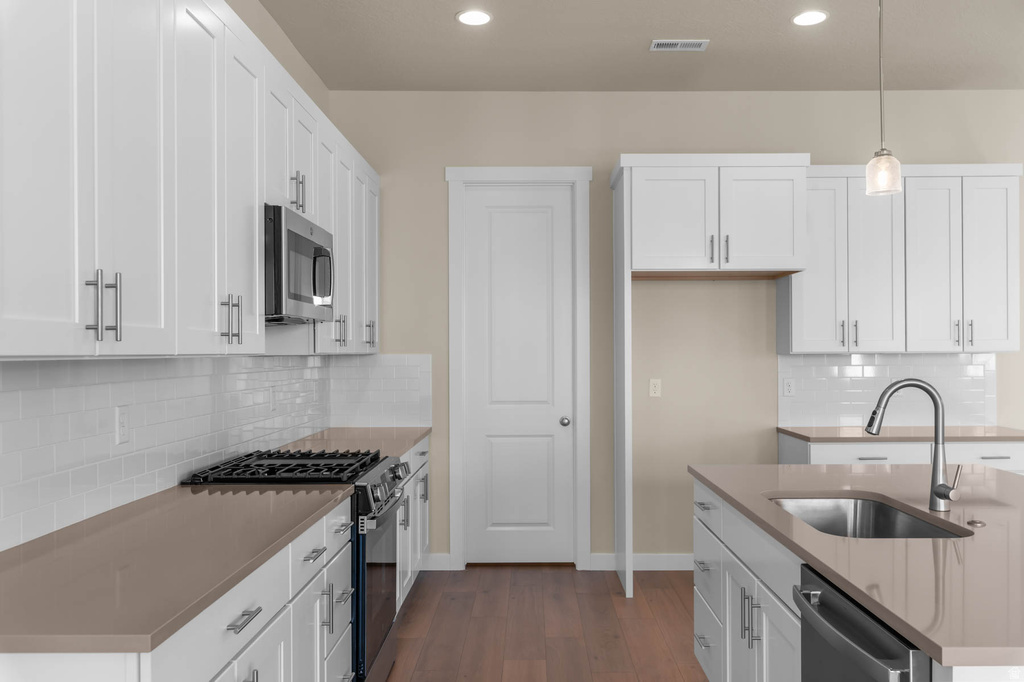 3909 W 2720 N Lehi, UT 84048