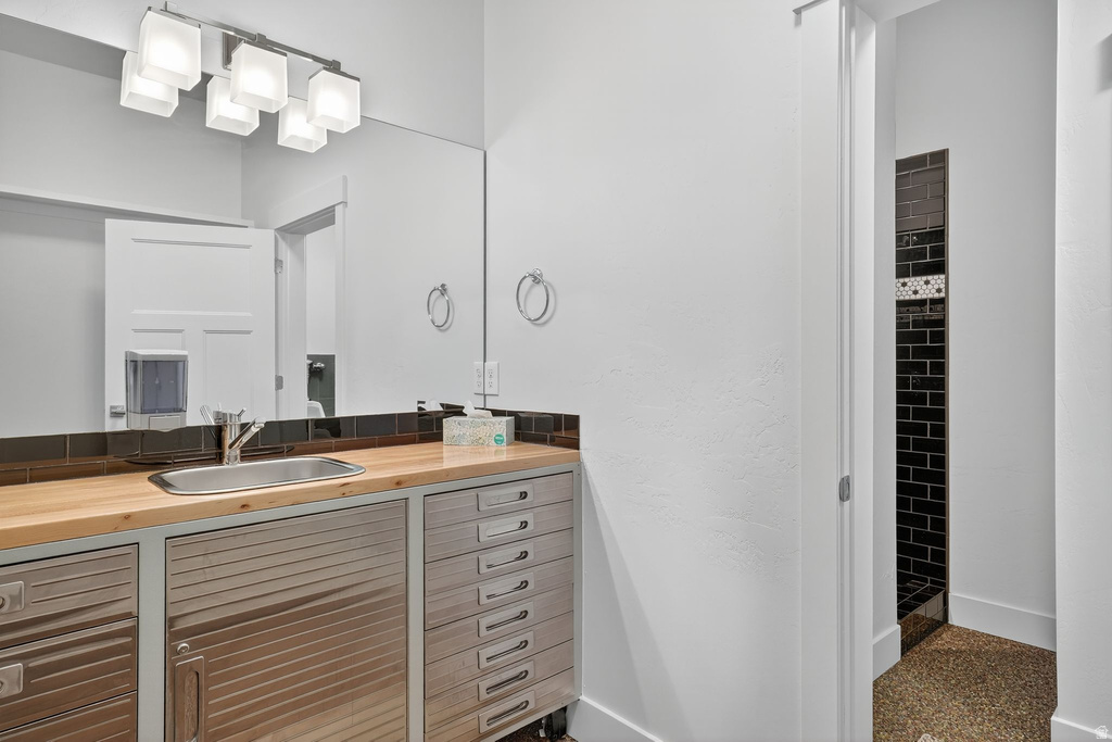 14956 S CASTLE VALLEY DR Bluffdale, UT 84065