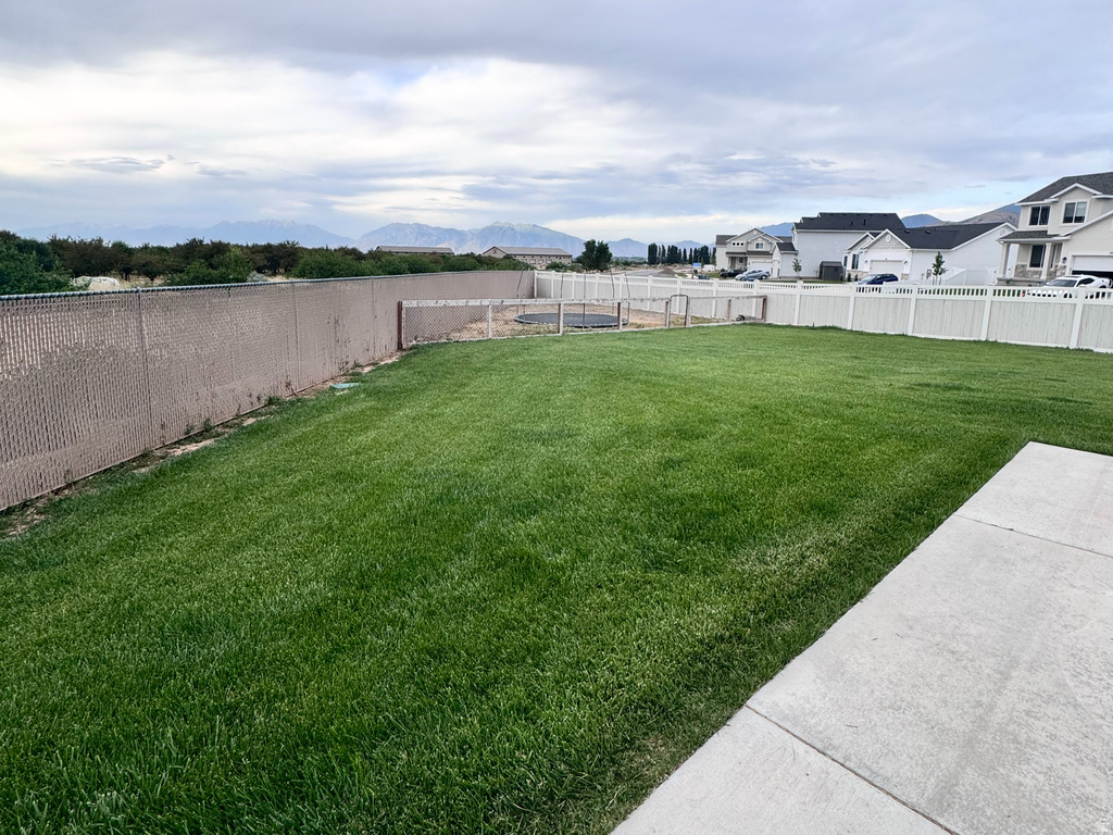 358 W 910 N Santaquin, UT 84655