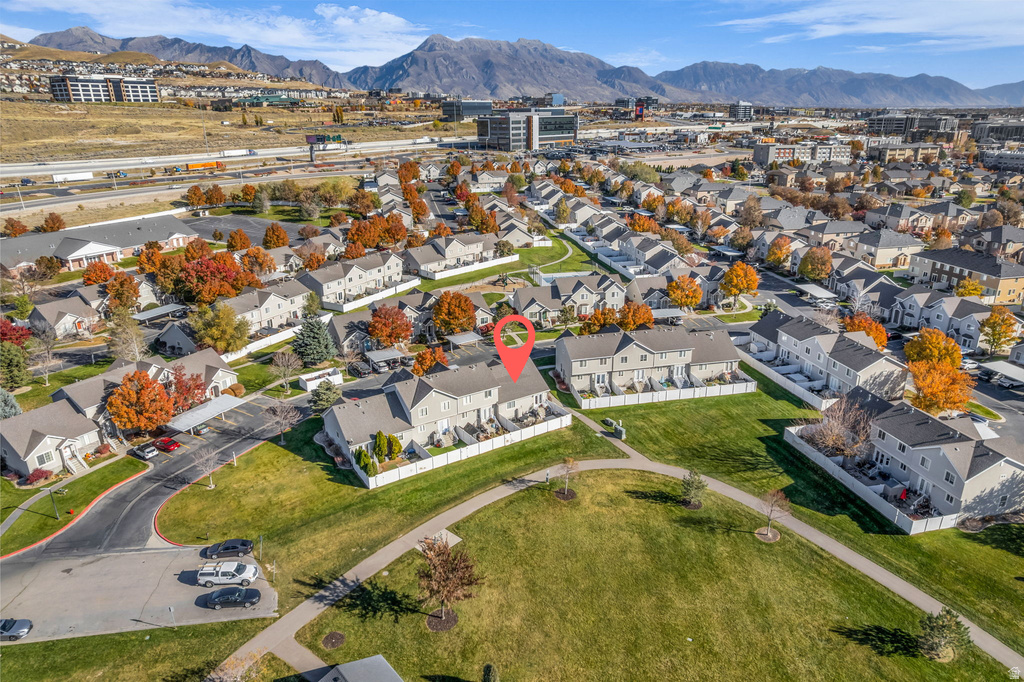 3931 N DAVENCOURT LOOP Lehi, UT 84048