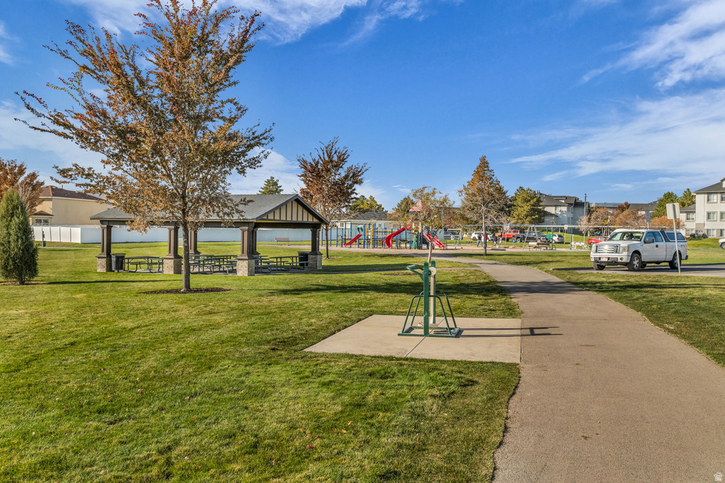 3931 N DAVENCOURT LOOP Lehi, UT 84048