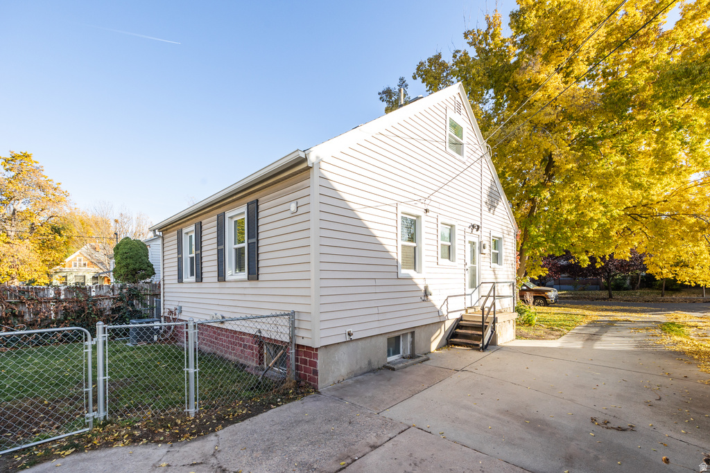 171 E CLEVELAND AVE Salt Lake City, UT 84115