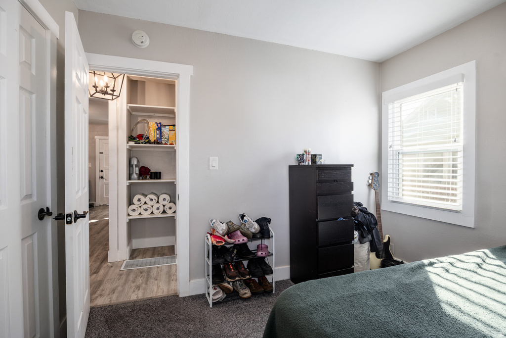 171 E CLEVELAND AVE Salt Lake City, UT 84115