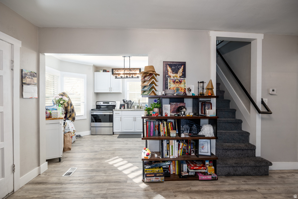 171 E CLEVELAND AVE Salt Lake City, UT 84115