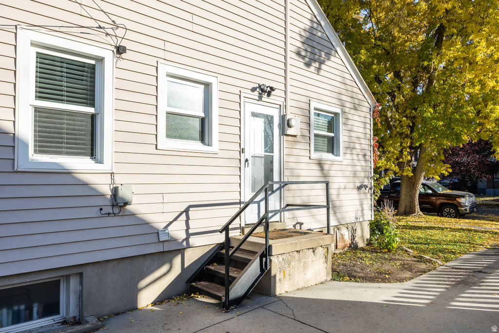 171 E CLEVELAND AVE Salt Lake City, UT 84115