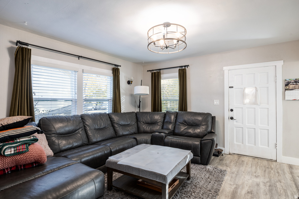 171 E CLEVELAND AVE Salt Lake City, UT 84115