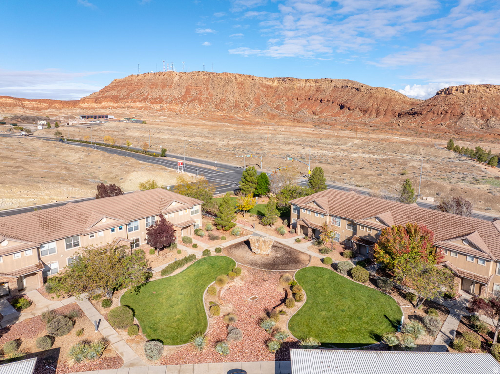 3155 S HIDDEN DR #219 St George, UT 84790