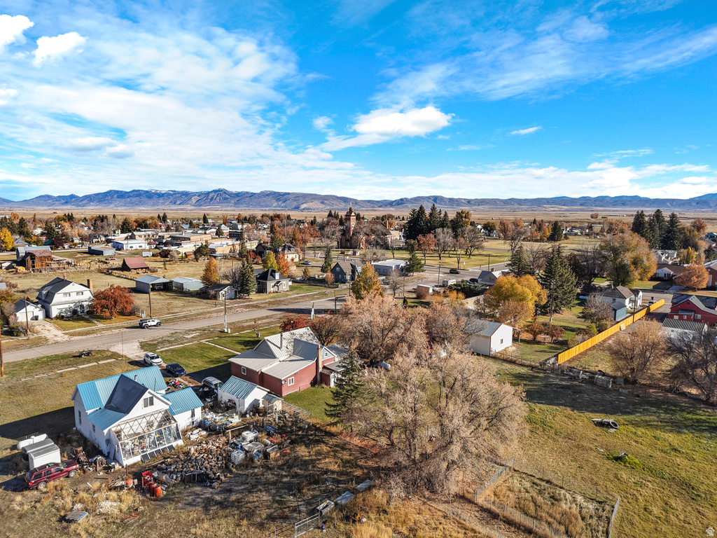 59 W 1ST S Paris, ID 83261