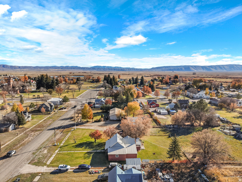 59 W 1ST S Paris, ID 83261